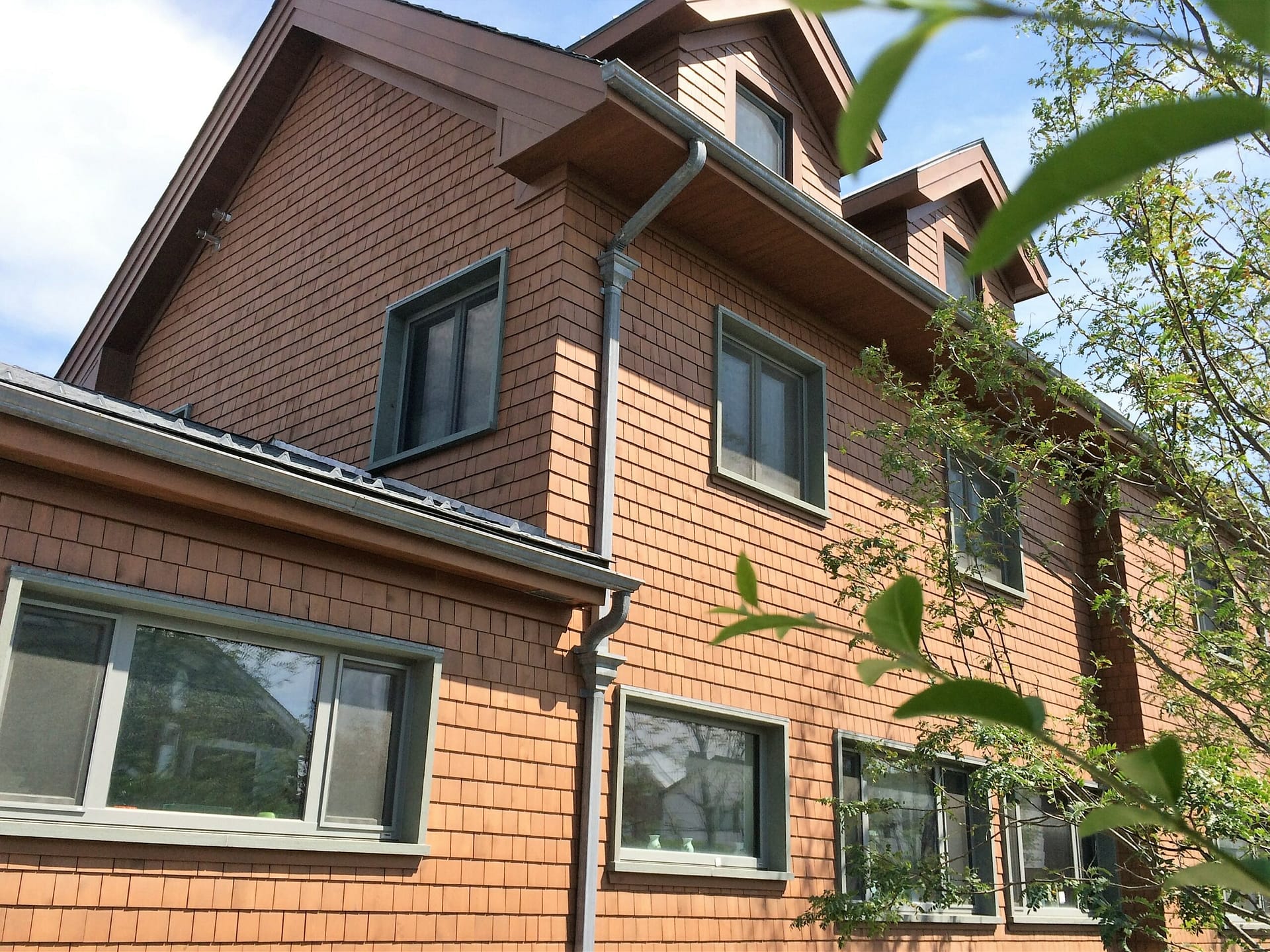 aluminum-clad wood windows on NY private residence